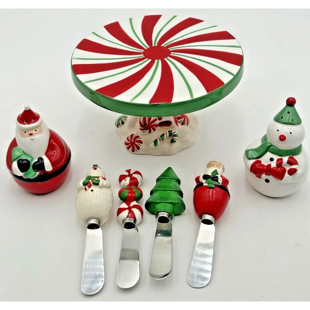St. Nicholas Square Candy Greetings Collection Pedestal Cake Stand Christmas